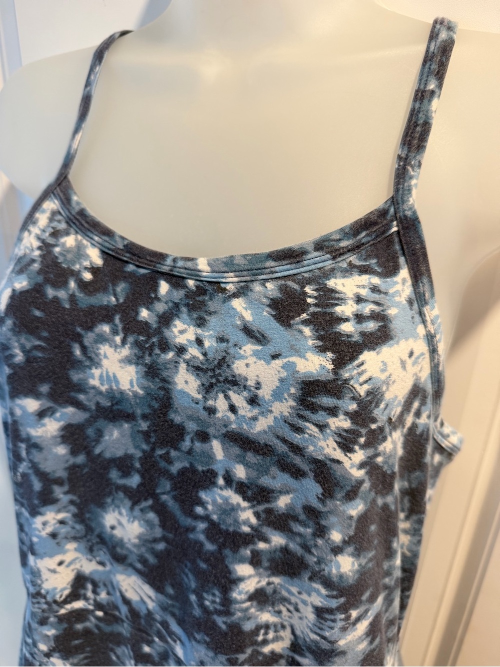 Pact Organic Cotton Fit & Flare Cami tie-dye Dress - Picture 3 of 8